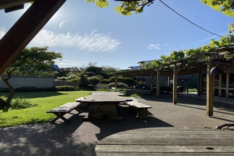 Photo of property in 10/457 Swanson Road, Ranui, Auckland, 0612