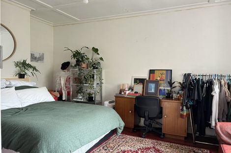 Photo of property in 19 Hadfield Terrace, Kelburn, Wellington, 6012