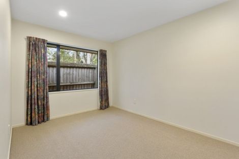 Photo of property in 17r Matawai Close, Rangiora, 7400