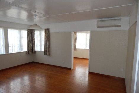 Photo of property in 16 Newcombe Street, Naenae, Lower Hutt, 5011