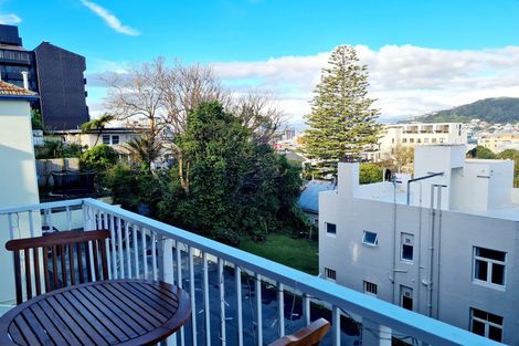 Photo of property in Elms Court Flats, 5/367 The Terrace, Te Aro, Wellington, 6011