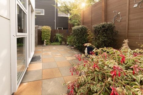 Photo of property in 83a Te Wharepouri Street, Berhampore, Wellington, 6023