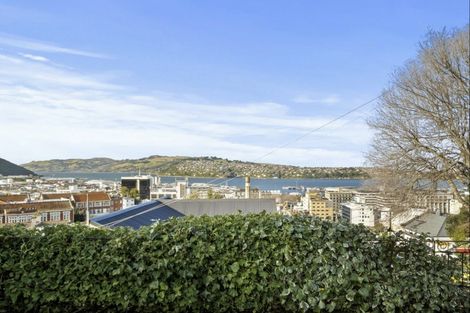Photo of property in 34 Elm Row, Dunedin Central, Dunedin, 9016