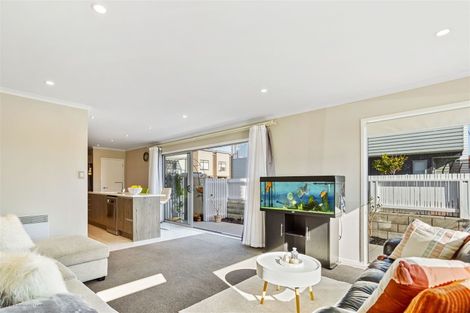 Photo of property in 7 Rangihina Road, Hobsonville, Auckland, 0616