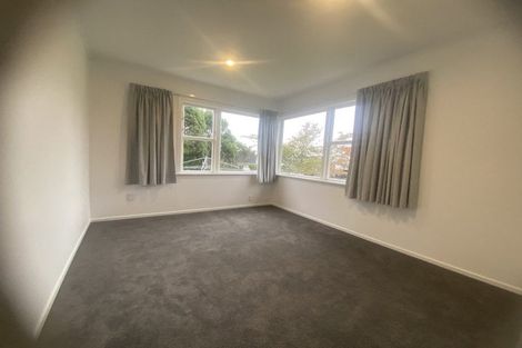 Photo of property in 46 Stewart Drive, Newlands, Wellington, 6037