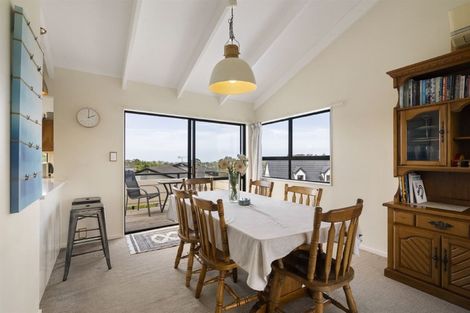 Photo of property in 2/3 Ceramco Place, Torbay, Auckland, 0630