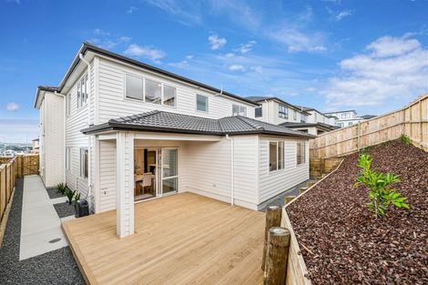 Photo of property in 21 Lime Hill Rise, Flat Bush, Auckland, 2019