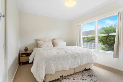 Photo of property in 2/24 Inverness Road, Browns Bay, Auckland, 0630