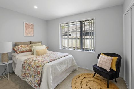 Photo of property in 10 Puhara Avenue, Parklands, Christchurch, 8083