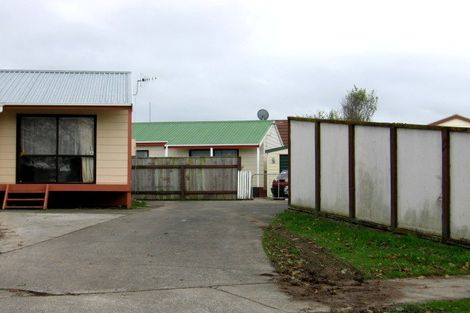 Photo of property in 48b Suzanne Grove, Kelvin Grove, Palmerston North, 4414