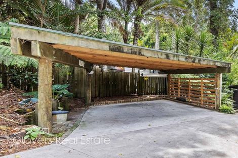 Photo of property in 34 Sylvan Valley Avenue, Titirangi, Auckland, 0604