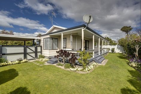 Photo of property in 2/22 Church Road, Taradale, Napier, 4112