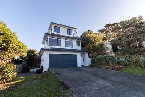 Photo of property in 12 Bowes Crescent, Strathmore Park, Wellington, 6022