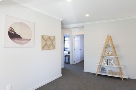 Photo of property in 17 Bluegum Road, Paraparaumu Beach, Paraparaumu, 5032