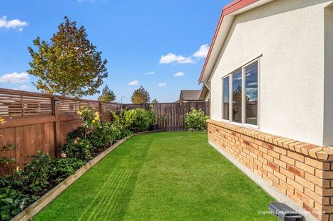 Photo of property in 19 Branigan Parade, Kelvin Grove, Palmerston North, 4414