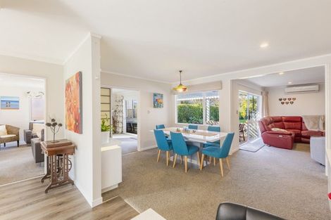 Photo of property in 14 Jervois Road, Jervoistown, Napier, 4112