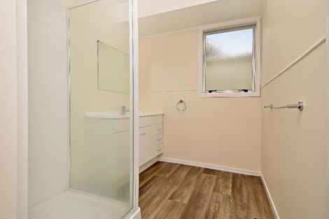 Photo of property in 21 Chrisarda Place, Red Hill, Papakura, 2110