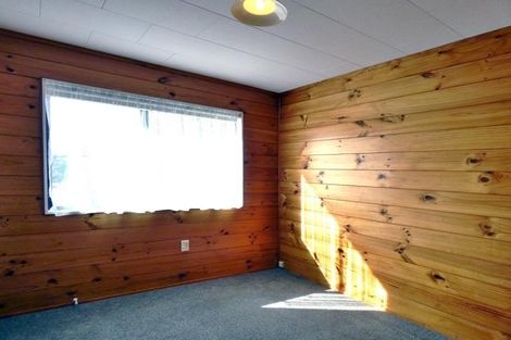 Photo of property in 1/57 Cliff View Drive, Green Bay, Auckland, 0604