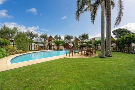 Photo of property in 3/52 Taharoto Road, Takapuna, Auckland, 0622