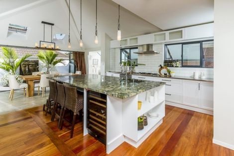 Photo of property in 2/2 Cecil Road, Milford, Auckland, 0620