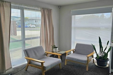 Photo of property in 3 Charleston Avenue, Boulcott, Lower Hutt, 5011
