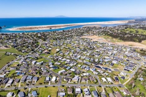 Photo of property in 194 Thelma Road, Mangawhai Heads, Mangawhai, 0505