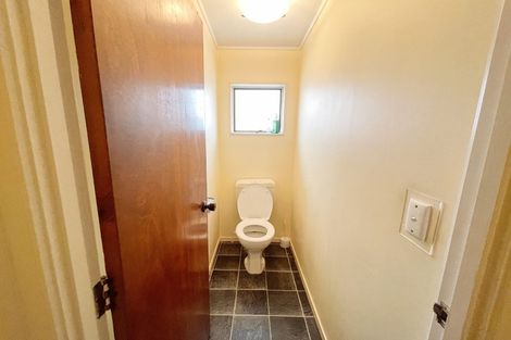 Photo of property in 51 Oreil Avenue, West Harbour, Auckland, 0618