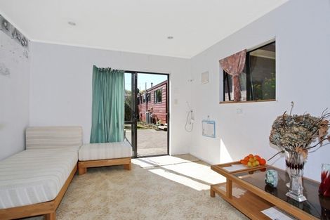 Photo of property in 349 Glenbrook Beach Road, Glenbrook, Waiuku, 2681