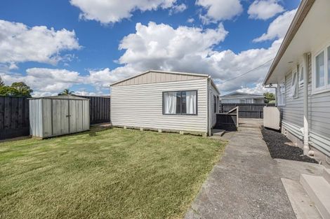 Photo of property in 17a Arnwood Street, Manurewa, Auckland, 2102
