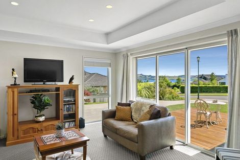 Photo of property in 10 Loloma Way, Wharewaka, Taupo, 3330