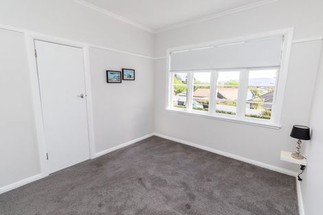 Photo of property in 78 Moeraki Road, Maoribank, Upper Hutt, 5018