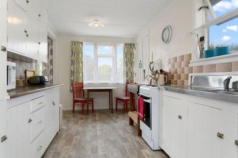 Photo of property in 1037 Hazelmere Crescent, Te Awamutu, 3800