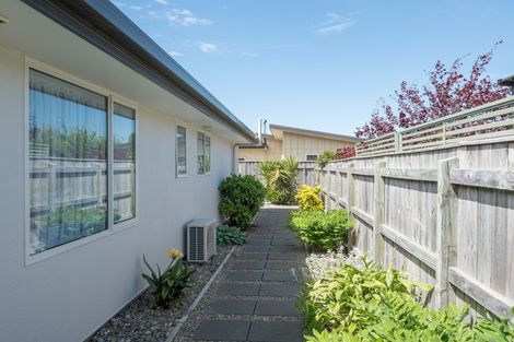 Photo of property in 10 Kakariki Lane, Motueka, 7120