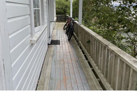 Photo of property in 26 Lerwick Terrace, Melrose, Wellington, 6023