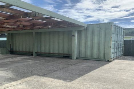 Photo of property in 292 Wellington Road, Wainuiomata, Lower Hutt, 5014