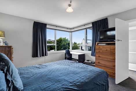 Photo of property in 9 Kenmore Street, Westown, New Plymouth, 4310