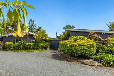 Photo of property in 30 Wiroa Road, Kerikeri, 0293