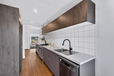 Photo of property in 70 Nelson Crescent, Napier South, Napier, 4110