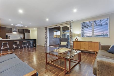 Photo of property in 12 Waiarohia Place, Hobsonville, Auckland, 0616