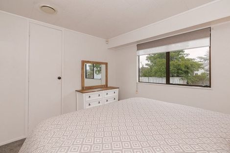 Photo of property in 21 Peppertree Glade, Kelvin Grove, Palmerston North, 4414
