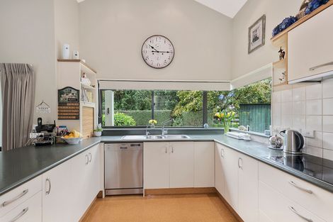 Photo of property in 281 Athlone Drive, Cambridge, 3434