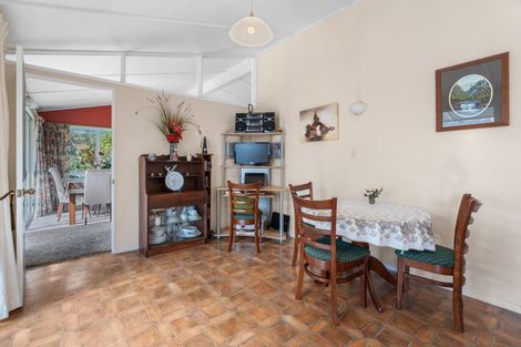 Photo of property in 427 Otumoetai Road, Otumoetai, Tauranga, 3110