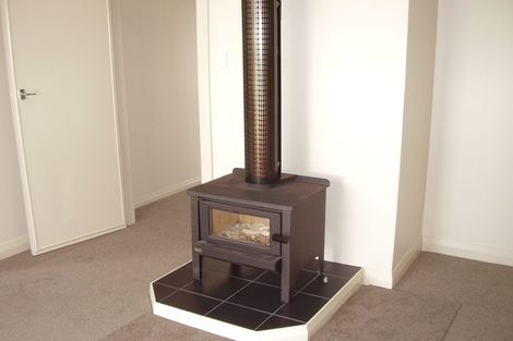 Photo of property in 220 Oxford Street, South Dunedin, Dunedin, 9012