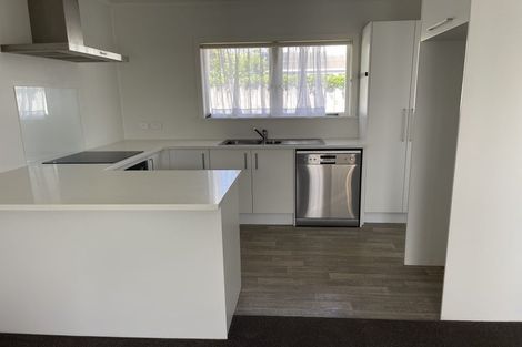 Photo of property in 1/7 Raphoe Place, Ellerslie, Auckland, 1051