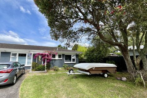 Photo of property in 1/16 Roseburn Place, Pakuranga, Auckland, 2010