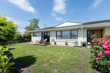 Photo of property in 18 Neeve Road, Taradale, Napier, 4112