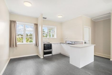 Photo of property in 16 Westmere Crescent, Westmere, Auckland, 1022