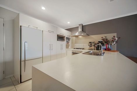 Photo of property in 12 Figaro Crescent, Takanini, 2112