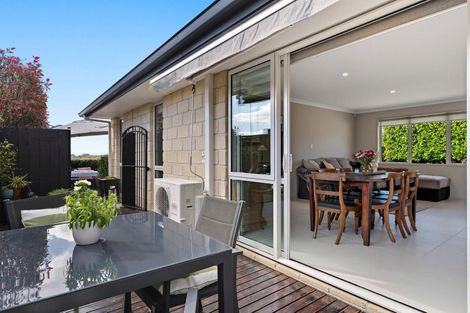 Photo of property in 11 Haden Place, Omokoroa, 3114