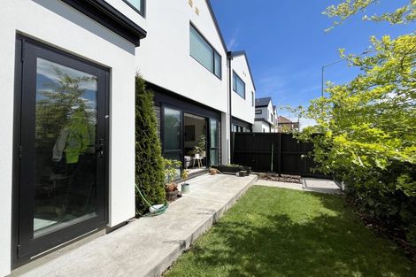 Photo of property in 1/57 Woodville Street, Edgeware, Christchurch, 8013